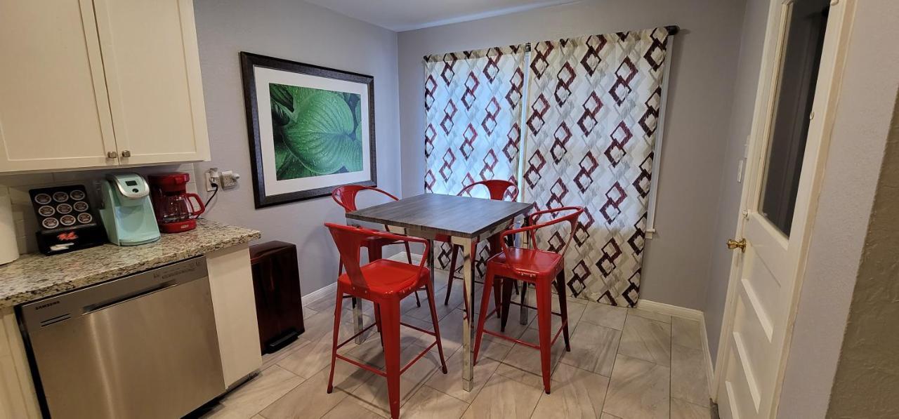 The Harby Street House - Close To U Of H, Stadiums, Downtown, Med Center Houston Exteriör bild